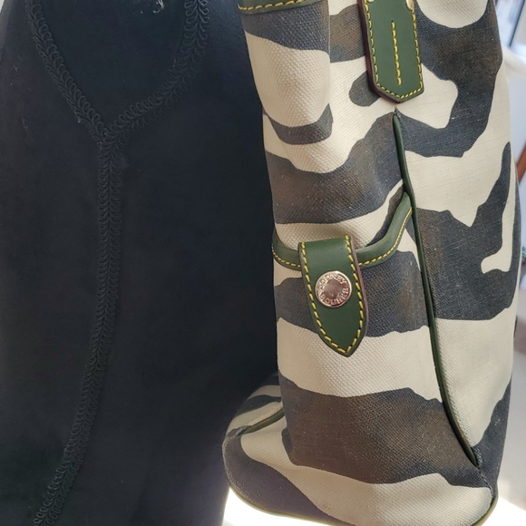 Dooney & Bourke Bag - Picture 4 of 16